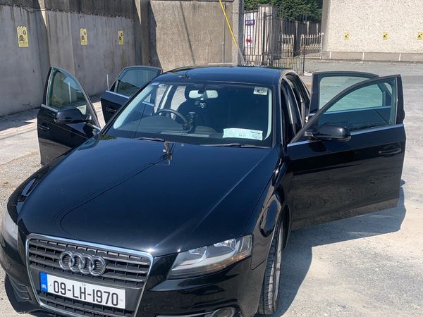 Volkswagen Tiguan SUV, Diesel, 2009, Black