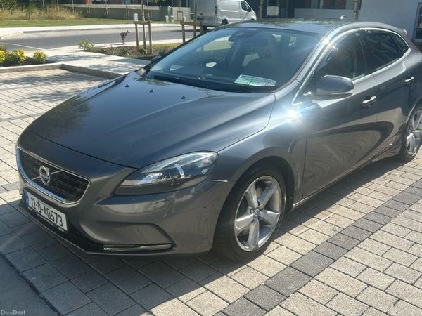 Volvo V40 MPV, Diesel, 2012, Grey