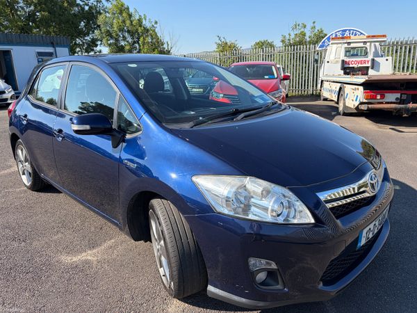 Toyota Auris Hatchback, Petrol Hybrid, 2012, Blue