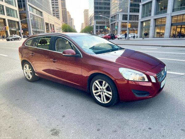 Volvo V60 Estate, Diesel, 2013, Red