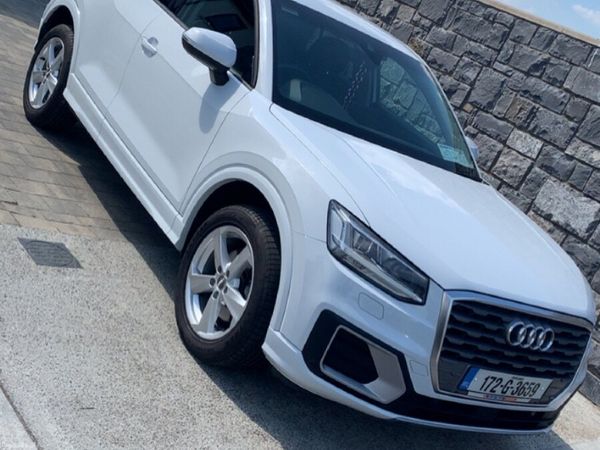 Audi Q2 SUV, Petrol, 2017, White