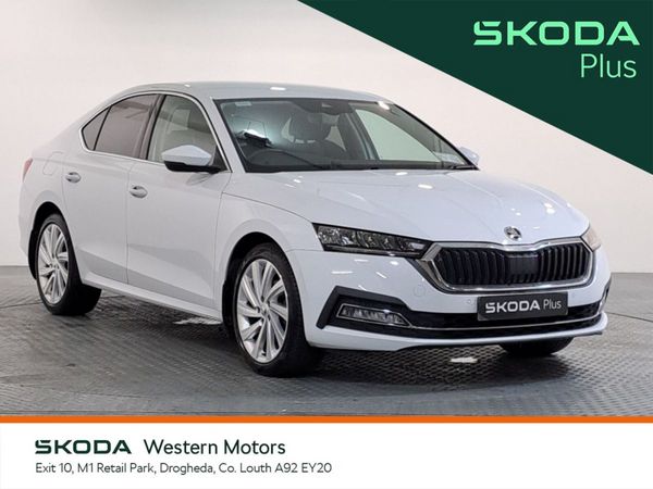 Skoda Octavia Saloon, Petrol, 2024, White