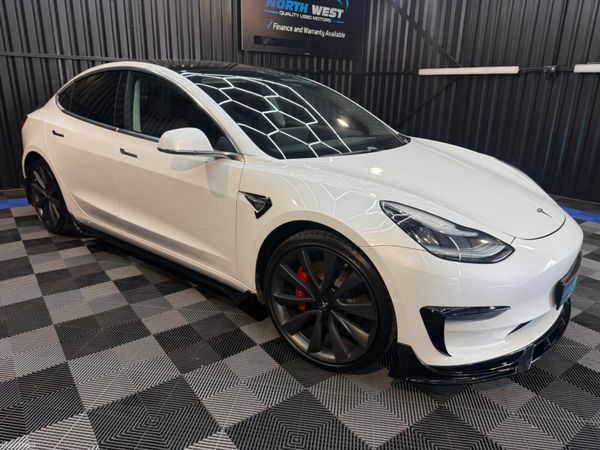 Tesla Model 3 Saloon, Electric, 2019, White