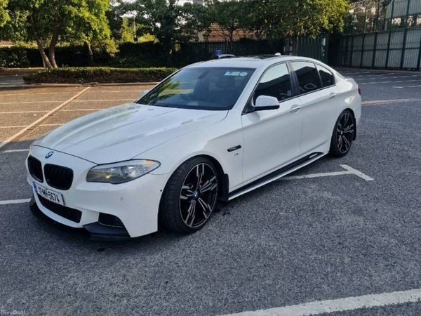 BMW 5-Series Saloon, Diesel, 2011, White