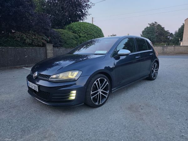 Volkswagen Golf Hatchback, Diesel, 2014, Blue