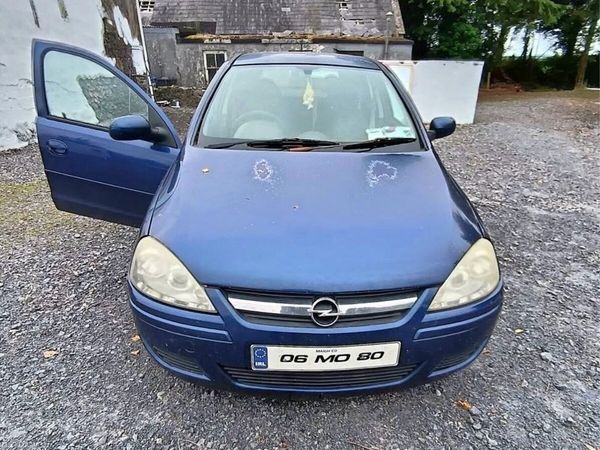 Opel Corsa Hatchback, Petrol, 2006, Blue