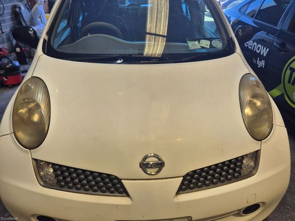 Nissan Micra Hatchback, Petrol, 2006, White