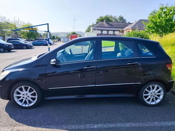 Mercedes-Benz B-Class MPV, Petrol, 2008, Black