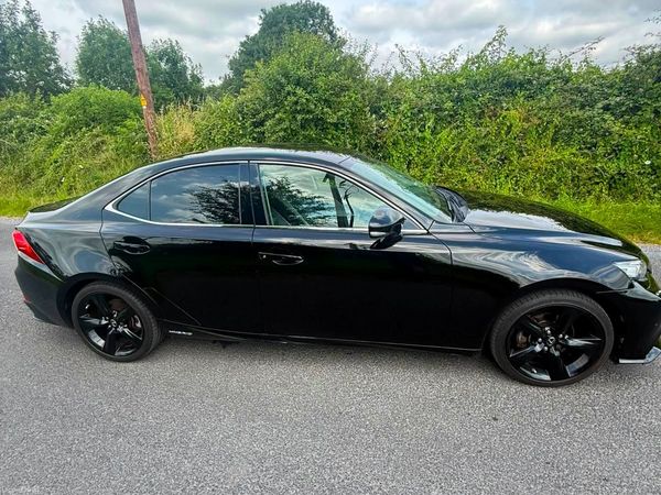Lexus IS Saloon, Petrol Hybrid, 2016, Black