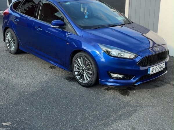 Ford Focus Hatchback, Petrol, 2018, Blue