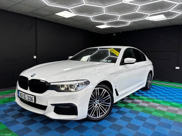 BMW 5-Series Saloon, Petrol Plug-in Hybrid, 2018, White