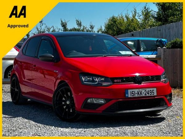 Volkswagen Polo Hatchback, Petrol, 2015, Red