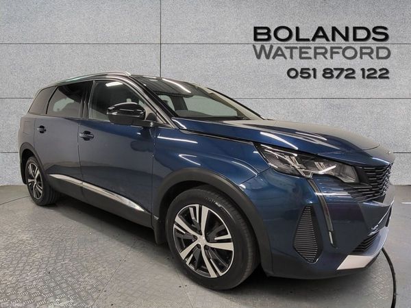 Peugeot 5008 MPV, Diesel, 2023, Blue