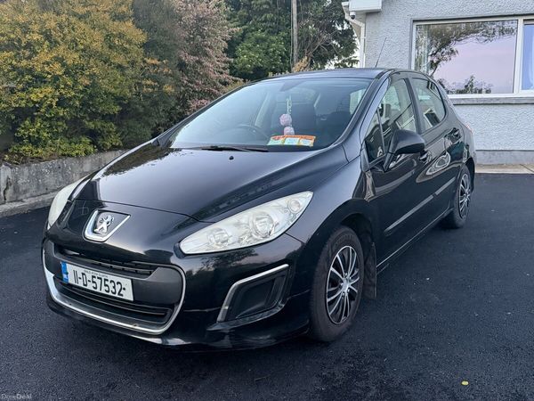 Peugeot 308 Hatchback, Diesel, 2011, Black