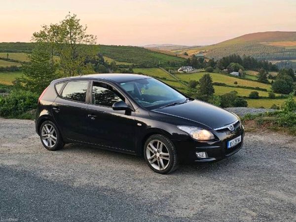 Hyundai i30 Hatchback, Diesel, 2010, Black