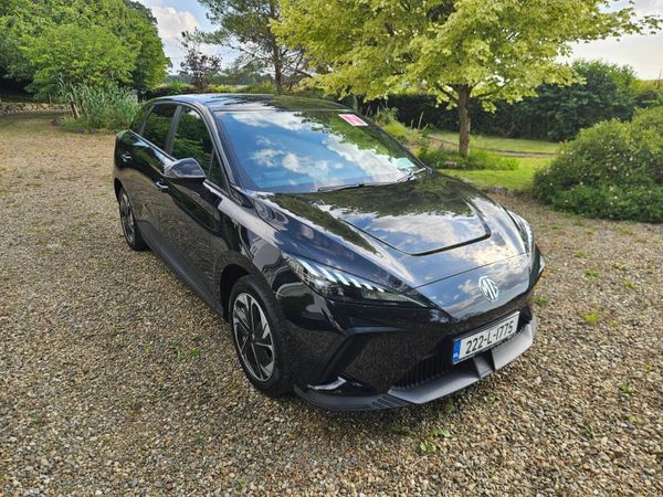 MG MG4 Hatchback, Electric, 2022, Black