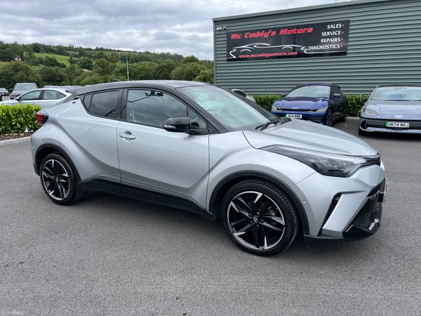 Toyota C-HR SUV, Petrol Hybrid, 2023, Silver