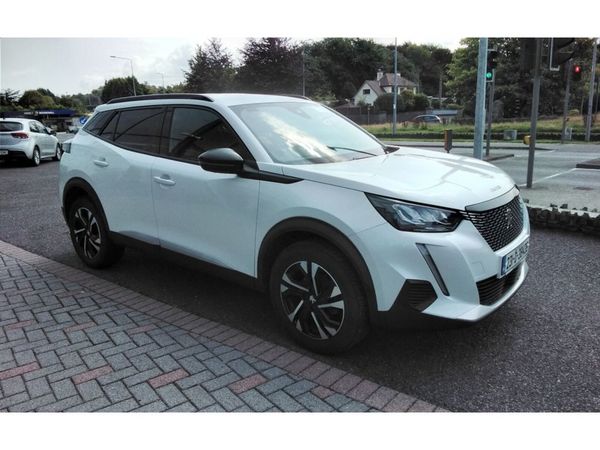 Peugeot 2008 SUV, Petrol, 2023, White