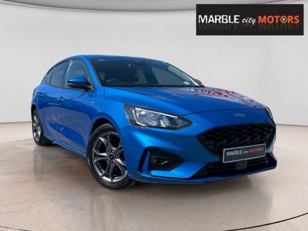Ford Focus Hatchback, Diesel, 2021, Blue