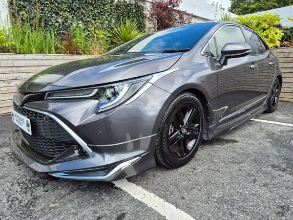 Toyota Corolla Hatchback, Petrol Hybrid, 2021, Grey