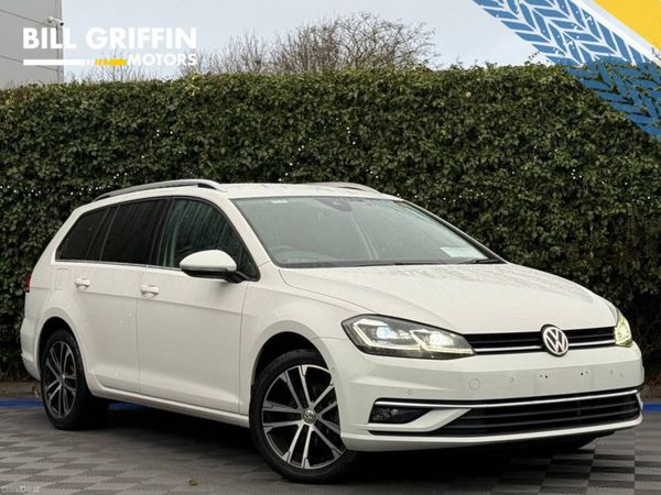 Volkswagen Golf Estate, Petrol, 2020, White