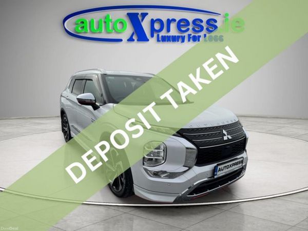 Mitsubishi Outlander SUV, Petrol Plug-in Hybrid, 2022, White