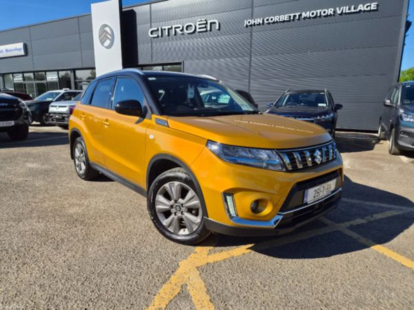 Suzuki Vitara Hatchback, Petrol Hybrid, 2025, Yellow