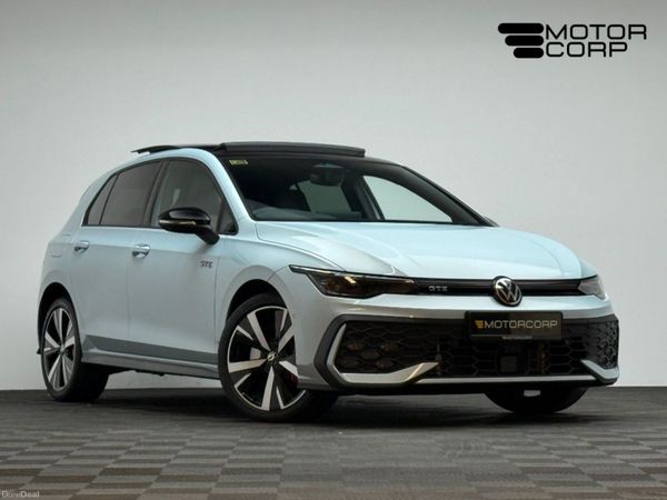 Volkswagen Golf Hatchback, Petrol Plug-in Hybrid, 2026, Blue