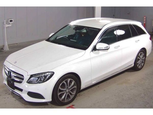 Mercedes-Benz C-Class Hatchback, Petrol, 2015, White