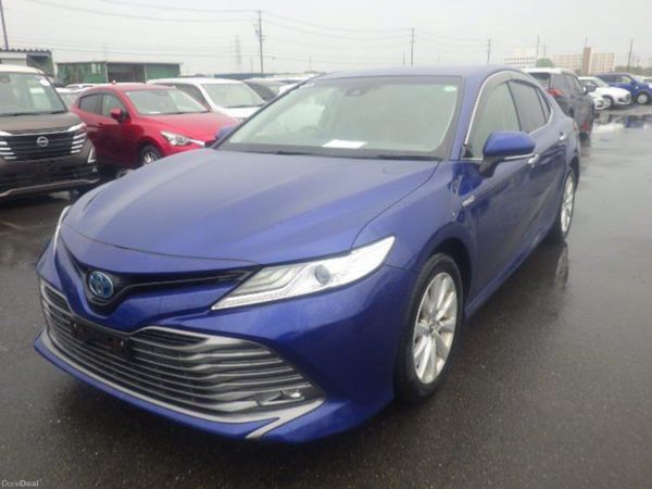 Toyota Camry Saloon, Petrol Hybrid, 2018, Blue