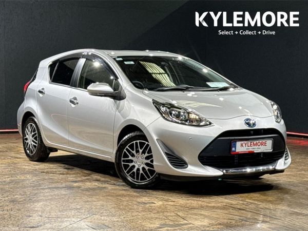 Toyota Aqua Hatchback, Petrol Hybrid, 2020, Silver