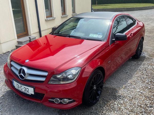 Mercedes-Benz C-Class Coupe, Diesel, 2013, Red
