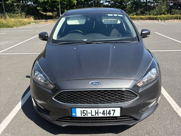 Ford Focus Hatchback, Petrol, 2015, Grey