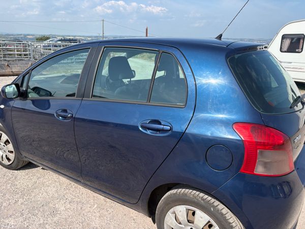 Toyota Yaris Hatchback, Petrol, 2007, Blue