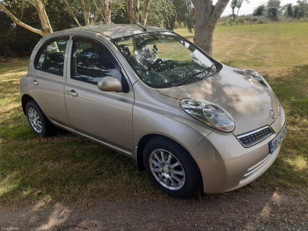 Nissan Micra Hatchback, Petrol, 2008, Gold