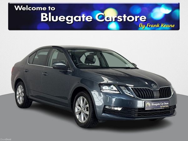 Skoda Octavia Hatchback, Petrol, 2020, Grey