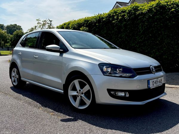 Volkswagen Polo Hatchback, Petrol, 2012, Silver