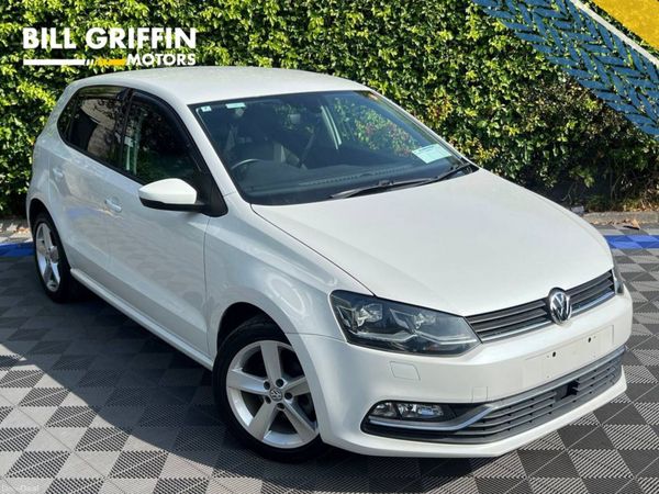 Volkswagen Polo Hatchback, Petrol, 2016, White