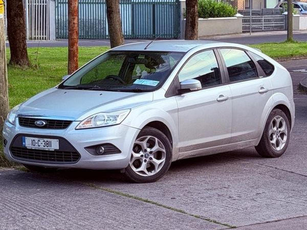 Ford Focus Hatchback, Diesel, 2010, Silver