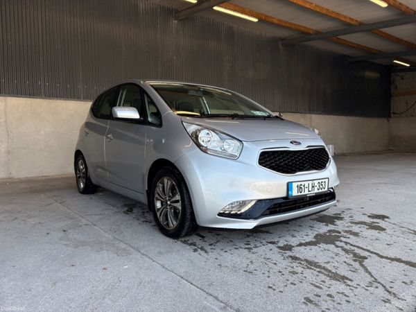 Kia Venga MPV, Diesel, 2016, Silver