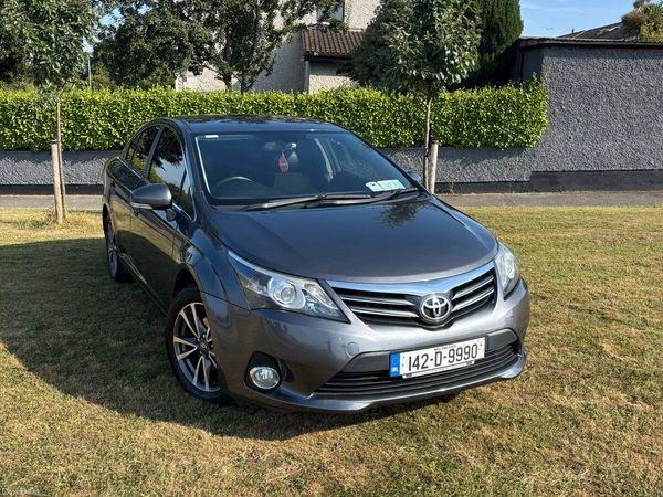 Toyota Avensis Saloon, Diesel, 2014, Grey