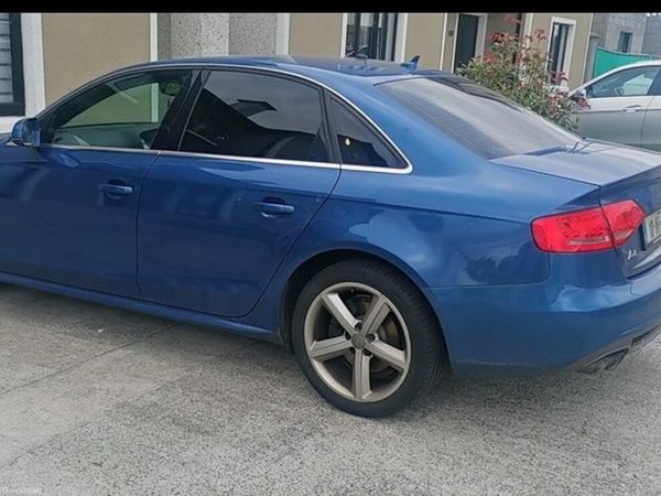 Audi A4 Saloon, Diesel, 2010, Blue