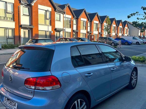 Volkswagen Golf Hatchback, Petrol, 2010, Blue