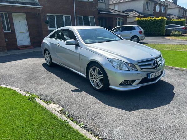 Mercedes-Benz E-Class Coupe, Diesel, 2010, Silver