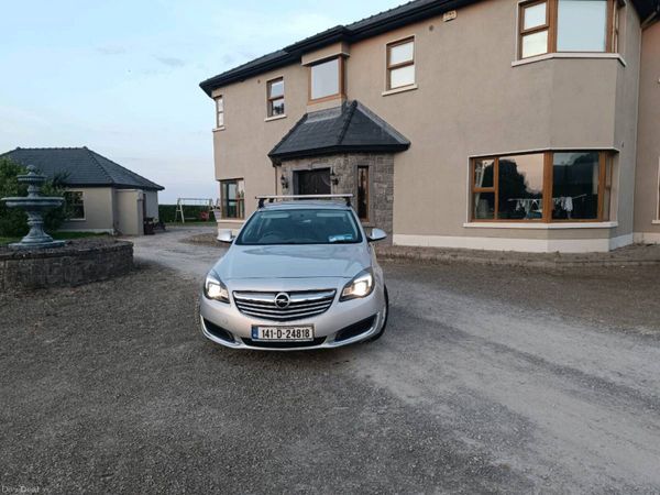 Opel Insignia Saloon, Diesel, 2014, Silver