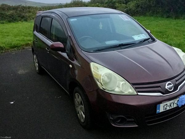 Nissan Note MPV, Petrol, 2012, Red