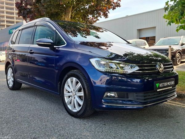 Volkswagen Touran MPV, Diesel, 2019, Blue