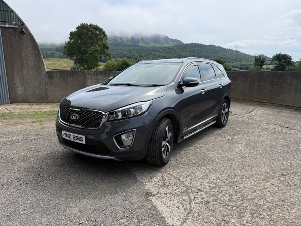 Kia Sorento SUV, Diesel, 2016, Grey