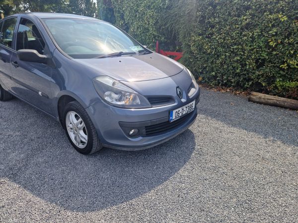 Renault Clio Hatchback, Petrol, 2006, Blue