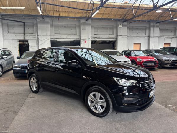 Opel Grandland X MPV, Diesel, 2021, Black